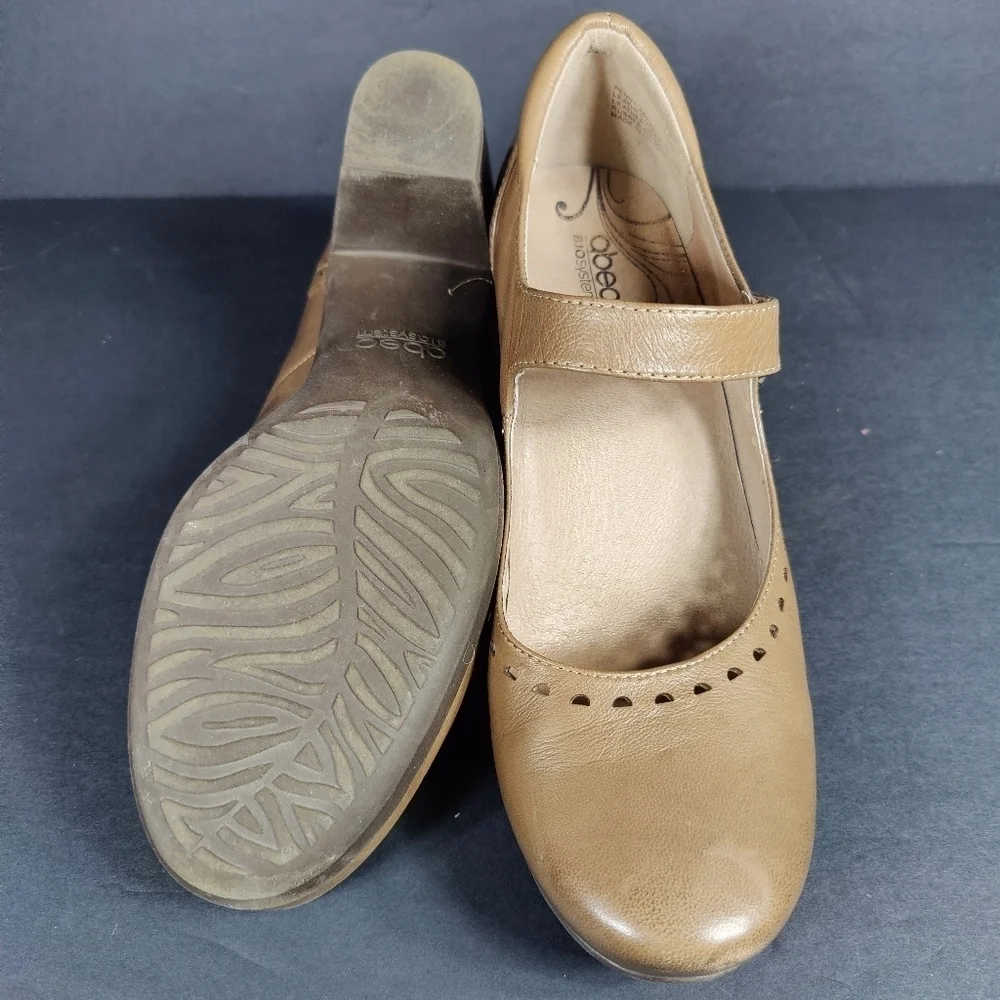 ABEO B.I.O. System Penny Walnut Mary Jane Leather Heels Women's Shoes Size 9M